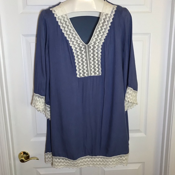 Entro Three Quarter Sleeve Tunic - Picture 1 of 7